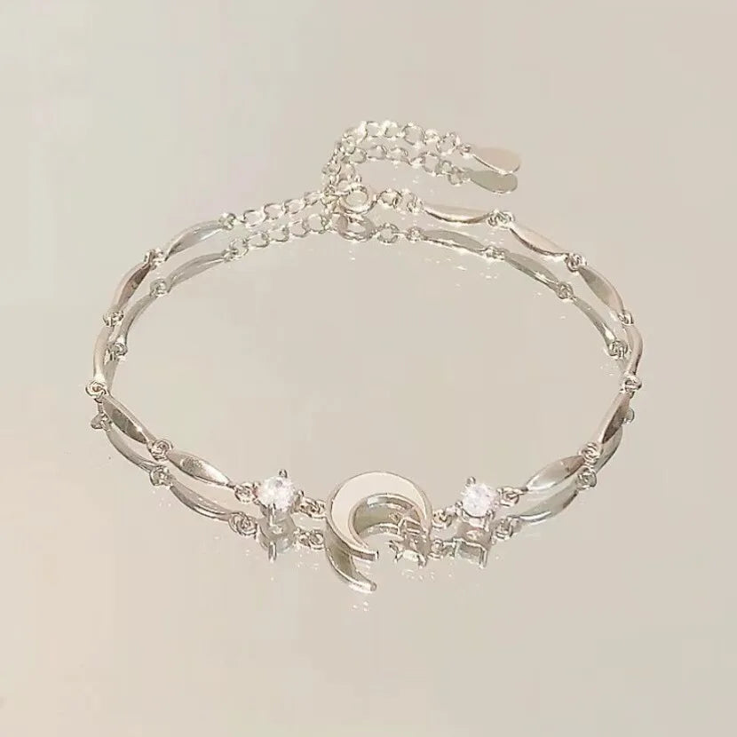 Elegant Kristallarmband med Blommor för Kvinnor – Y2K Stil med Måne, Körsbärsblom & Rosett – Lyxigt Designerarmband i Zirkon